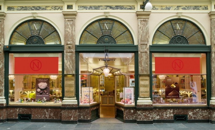 來源: http://en.wikipedia.org/wiki/Neuhaus_