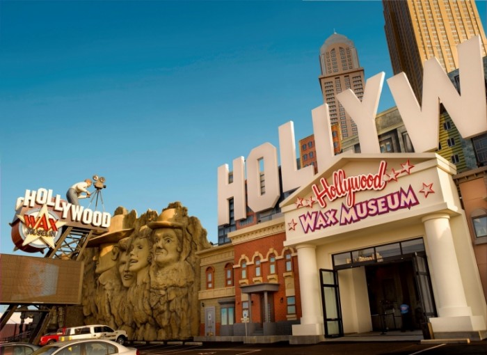 來源: http://dnews.millcohort.us/tag/wax-museum-hollywood