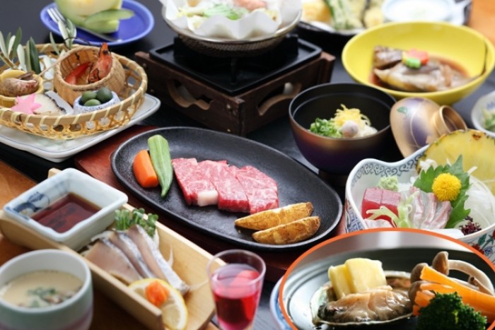 來源: https://travelbook.com.tw/b64r/aHR0cDovL2NsaWNrLmxpbmtzeW5lcmd5LmNvbS9mcy1iaW4vY2xpY2s%2FaWQ9dnVkZmRTWlBZcXcmc3ViaWQ9Jm9mZmVyaWQ9MjQ3NjAzLjEmdHlwZT0xMCZ0bXBpZD0xNjUxJlJEX1BBUk0xPWh0dHAlMjUzQSUyNTJGJTI1MkZ0cmF2ZWwucmFrdXRlbi5jby5qcCUyNTJGSE9URUwlMjUyRjE4NzI0JTI1MkYxODcyNC5odG1s