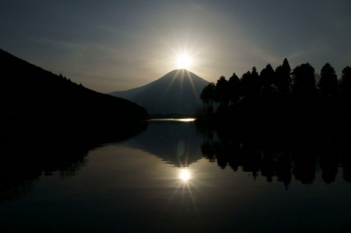 來源: http://photozou.jp/photo/show/191645/42451141