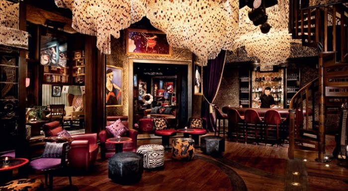 來源: http://dining.shangliutatler.com/bars/%E7%8E%B2%E7%8F%91%E9%85%92%E5%BB%8A