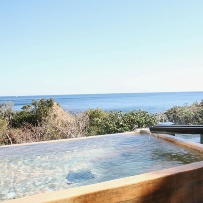 來源: https://travelbook.com.tw/b64r/aHR0cDovL2NsaWNrLmxpbmtzeW5lcmd5LmNvbS9mcy1iaW4vY2xpY2s%2FaWQ9dnVkZmRTWlBZcXcmc3ViaWQ9Jm9mZmVyaWQ9MjQ3NjAzLjEmdHlwZT0xMCZ0bXBpZD0xNjUxJlJEX1BBUk0xPWh0dHAlMjUzQSUyNTJGJTI1MkZ0cmF2ZWwucmFrdXRlbi5jby5qcCUyNTJGSE9URUwlMjUyRjc2Mzk2JTI1MkY3NjM5Ni5odG1s