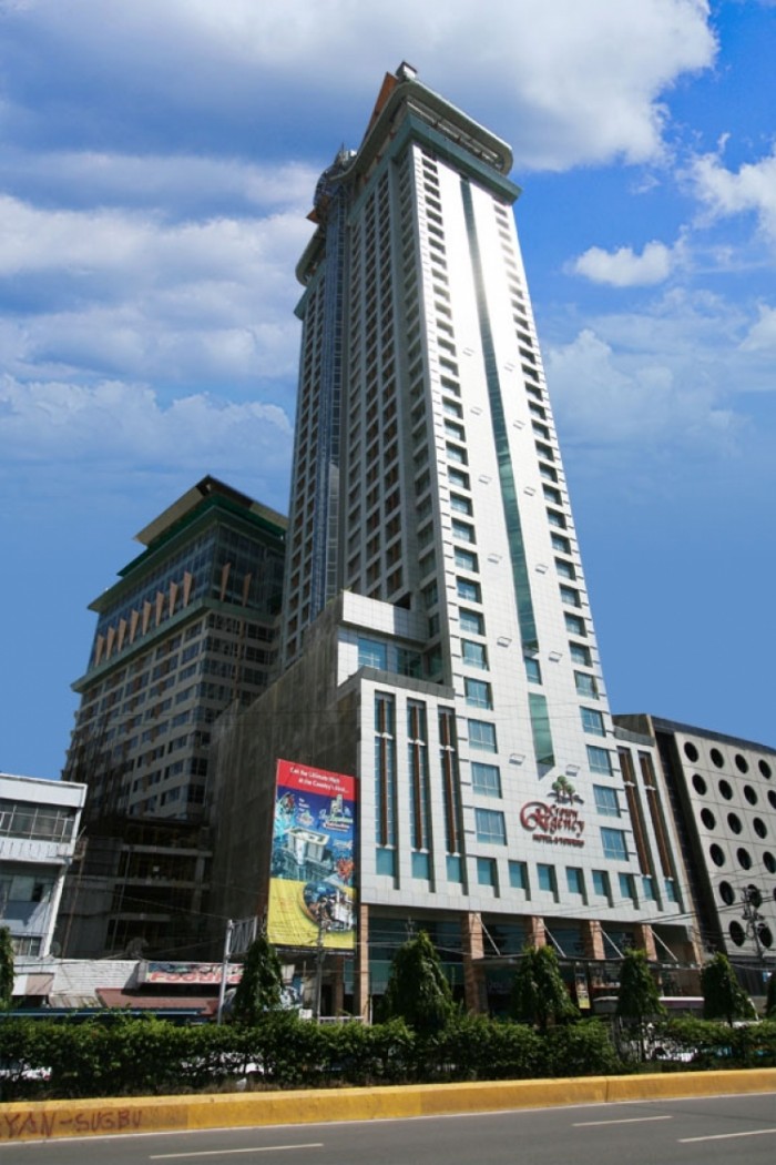 來源: http://photoblogcebu.wordpress.com/2011/10/28/crown-regency-hotel/