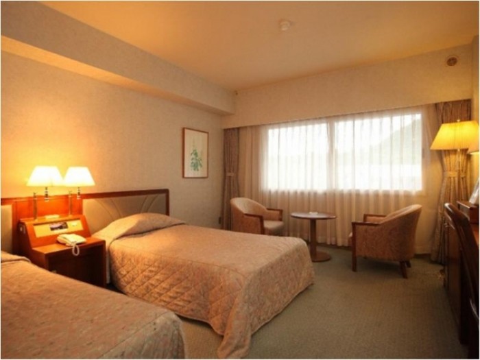 來源: https://travelbook.com.tw/b64r/aHR0cDovL3J1cnVidS50cmF2ZWwvQTAyLzA1LzA1MDYvMDUwNjA1LzA1MzAzMDUvMjEyMzAyNC8%2FJlJlZ2lzdEZyb209dHJhdmVsYm9vaw%3D%3D