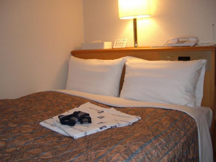 來源: https://travelbook.com.tw/b64r/aHR0cDovL3J1cnVidS50cmF2ZWwvQTExLzQxLzQxMDMvNDEwMzAxLzQxMjAzMDEvODExOUEwNy8%2FJlJlZ2lzdEZyb209dHJhdmVsYm9vaw%3D%3D