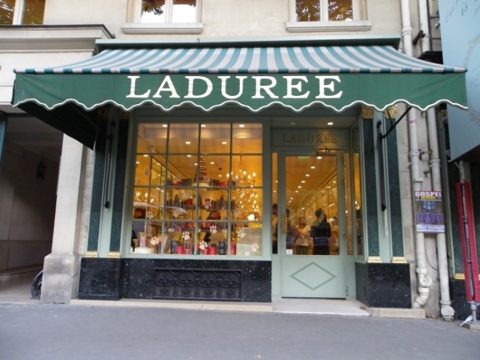 來源: http://fr.wikipedia.org/wiki/Rue_Royale_%28Paris%29