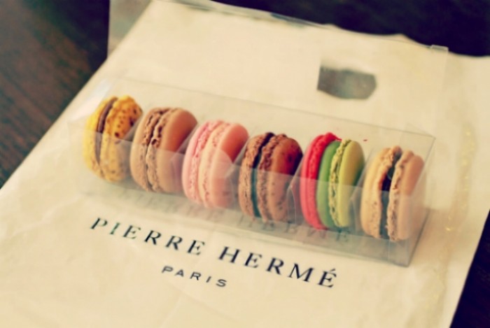 來源: http://butterboom.com/new-stores/pierre-herme-paris-opens-second-boutique-harbour-city/
