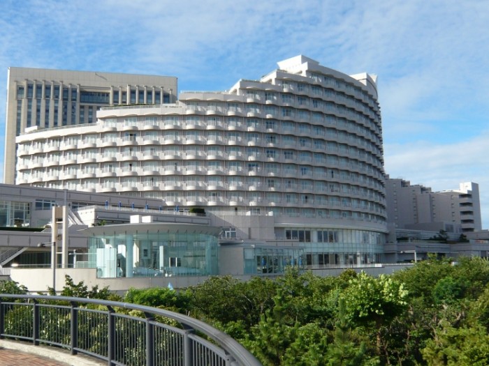 來源: https://ja.wikipedia.org/w/index.php?title=%E3%83%92%E3%83%AB%E3%83%88%E3%83%B3%E6%9D%B1%E4%BA%AC%E3%81%8A%E5%8F%B0%E5%A0%B4&oldid=60894243