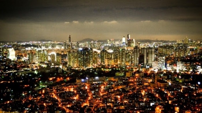 來源: http://freeflowingmemories.wordpress.com/2013/10/18/travel-n-seoul-tower-n%EC%84%9C%EC%9A%B8%ED%83%80%EC%9B%8C/