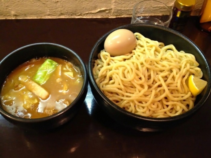 來源: http://blogs.yahoo.co.jp/hiro_desmo2001/23999054.html