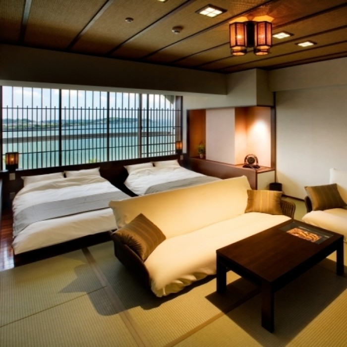 來源: https://travelbook.com.tw/b64r/aHR0cDovL2NsaWNrLmxpbmtzeW5lcmd5LmNvbS9mcy1iaW4vY2xpY2s%2FaWQ9dnVkZmRTWlBZcXcmc3ViaWQ9Jm9mZmVyaWQ9MjQ3NjAzLjEmdHlwZT0xMCZ0bXBpZD0xNjUxJlJEX1BBUk0xPWh0dHAlMjUzQSUyNTJGJTI1MkZ0cmF2ZWwucmFrdXRlbi5jby5qcCUyNTJGSE9URUwlMjUyRjEzODAlMjUyRjEzODAuaHRtbA%3D%3D