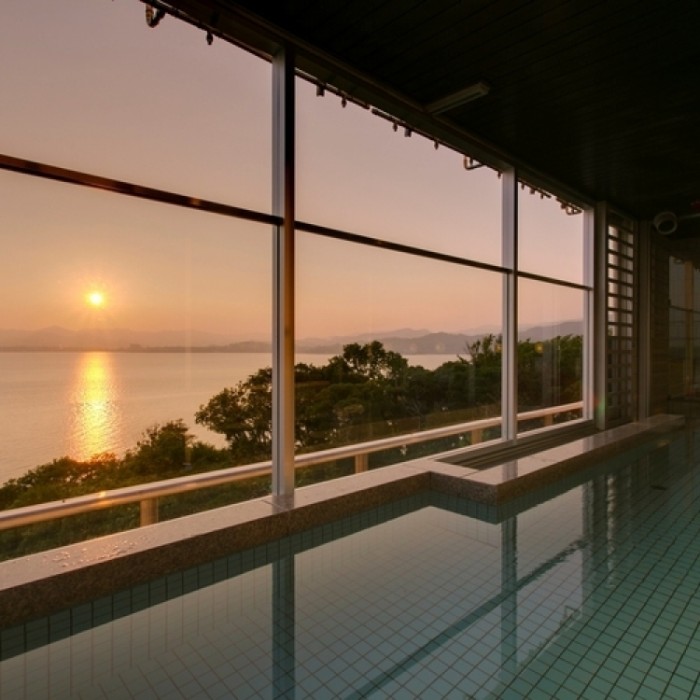 來源: https://travelbook.com.tw/b64r/aHR0cDovL2NsaWNrLmxpbmtzeW5lcmd5LmNvbS9mcy1iaW4vY2xpY2s%2FaWQ9dnVkZmRTWlBZcXcmc3ViaWQ9Jm9mZmVyaWQ9MjQ3NjAzLjEmdHlwZT0xMCZ0bXBpZD0xNjUxJlJEX1BBUk0xPWh0dHAlMjUzQSUyNTJGJTI1MkZ0cmF2ZWwucmFrdXRlbi5jby5qcCUyNTJGSE9URUwlMjUyRjEzODAlMjUyRjEzODAuaHRtbA%3D%3D