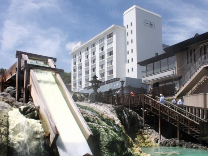 來源: https://travelbook.com.tw/b64r/aHR0cDovL3J1cnVidS50cmF2ZWwvQTAzLzEwLzEwMDQvMTAwNDAxLzEwNDI2MDIvMzIzNzAwNS8%2FJlJlZ2lzdEZyb209dHJhdmVsYm9vaw%3D%3D