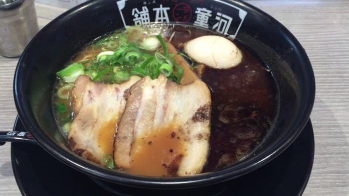 來源: http://blog.goo.ne.jp/music_1956/e/abe9767534ffe967f1a67075e53508c9
