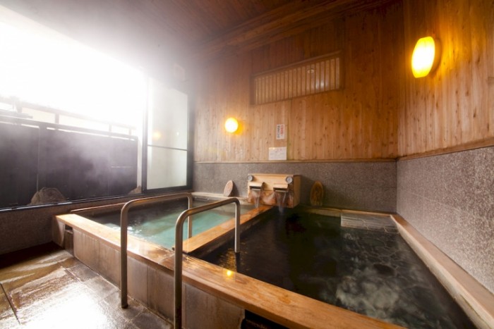 來源: https://travelbook.com.tw/b64r/aHR0cDovL2NrLmpwLmFwLnZhbHVlY29tbWVyY2UuY29tL3NlcnZsZXQvcmVmZXJyYWw%2Fc2lkPTMxNTc1NjgmcGlkPTg4MzcwMTUyMCZ2Y191cmw9aHR0cHMlM0ElMkYlMkZ3d3cuZXhwZWRpYS5jby5qcCUyRk9pdGEtSG90ZWxzLVl1ZnVpbi1ZYXdhcmFnaW5vc2F0by1ZYWRveWEuaDEwMDkyNDQ4LkhvdGVsLUluZm9ybWF0aW9uJTNGZWFwaWQlM0Q0MjA1NyUyNmFmZmNpZCUzRGpwLm5ldHdvcmsudmFsdWVjb21tZXJjZS50cmF2ZWxib29rLg%3D%3D