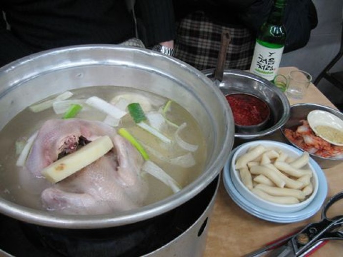 來源: http://www.sompo-japan-off.jp/kaigai/koria/2008seoul2.html