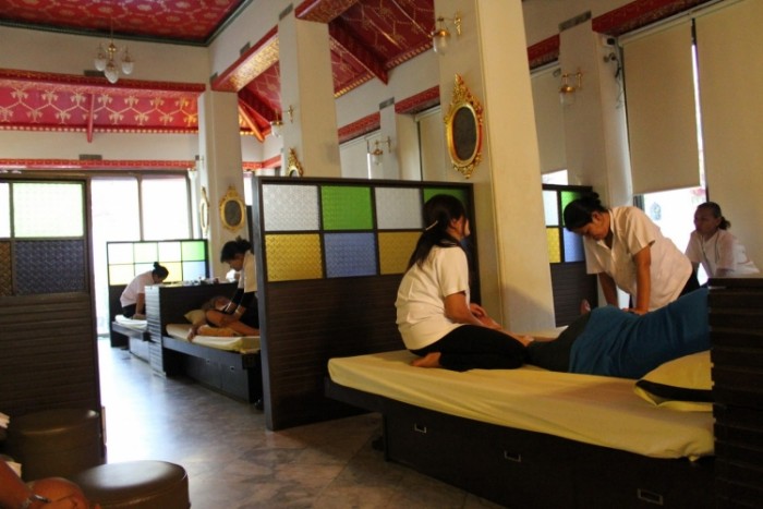 來源: http://willpickford.blogspot.jp/2011/03/wat-po-and-thai-massage.html