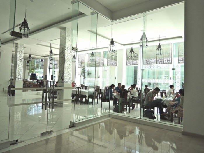 來源: http://daily-dose-of-art.com/2012/05/14/kuala-lumpur-series-2-the-islamic-arts-museum/