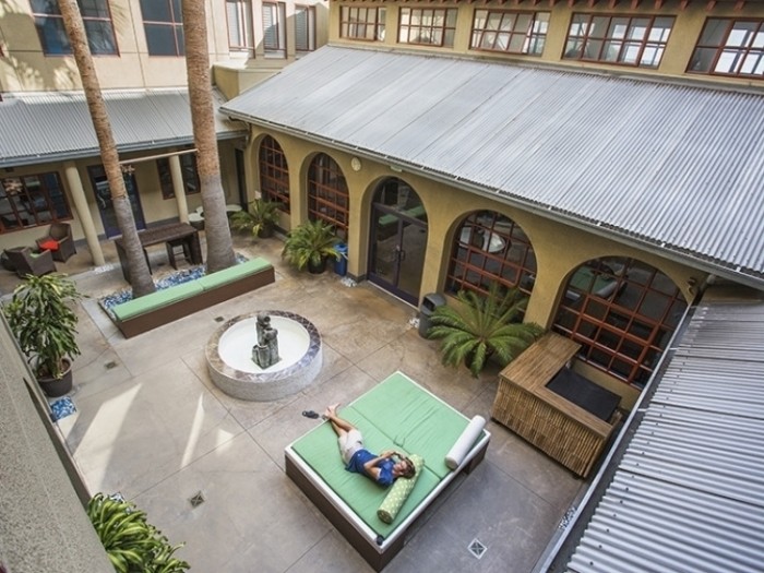 來源: https://www.hihostels.com/ja/hostels/hi-los-angeles-santa-monica