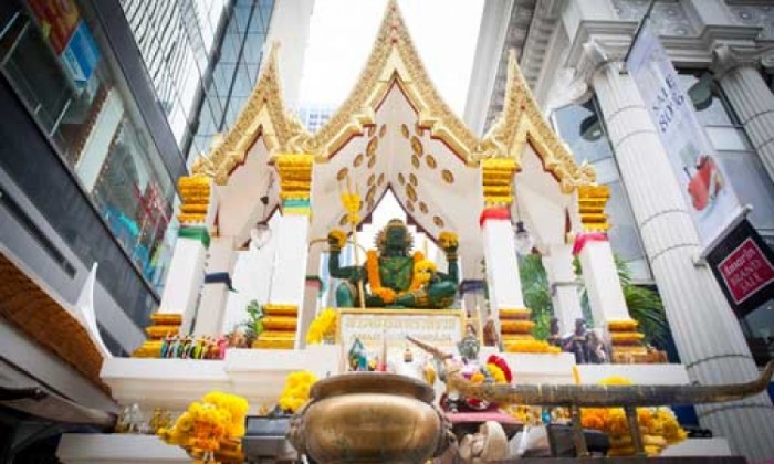 來源: http://www.tatnews.org/ratchaprasong-shrines-in-bangkok/