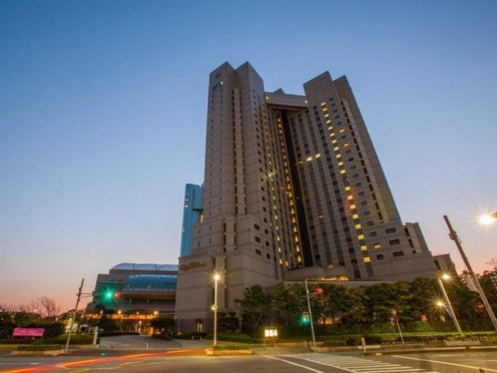 來源: https://travelbook.com.tw/b64r/aHR0cDovL3d3dy5hZ29kYS5jb20vemgtdHcvemgtdHcvemgtdHcvemgtdHcvaG90ZWwtbmV3LW90YW5pLW1ha3VoYXJpL2hvdGVsL3Rva3lvLWpwLmh0bWw%2FQ0lEPTE3NDkxMjE%3D