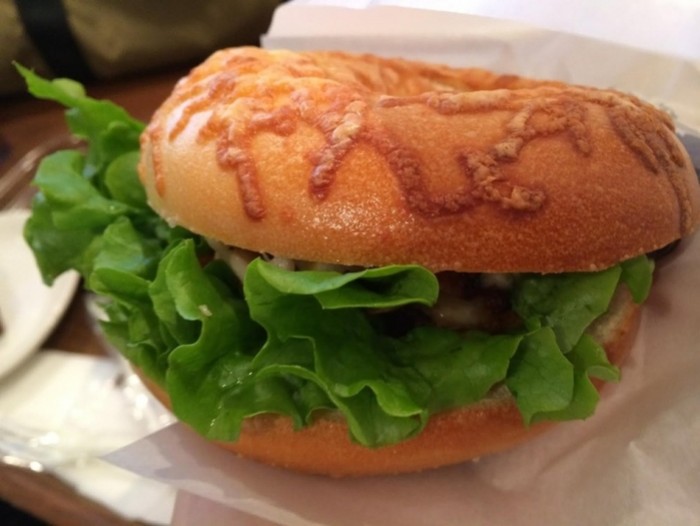 來源: http://www.yelp.co.jp/biz/%E3%83%99%E3%83%BC%E3%82%B0%E3%83%AB%E3%82%A2%E3%83%B3%E3%83%89%E3%83%99%E3%83%BC%E3%82%B0%E3%83%AB-%E5%A4%A7%E9%98%AA%E5%B8%82