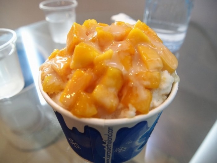來源: http://luckiestwildthing.blogspot.jp/2013/10/desserts-brunch-in-bangkok.html