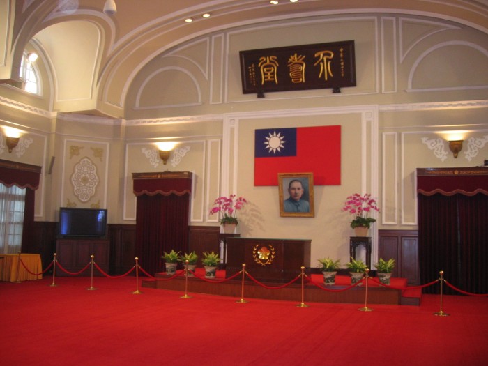來源: https://commons.wikimedia.org/wiki/File%3AROC_Presidential_Office_(0753).JPG