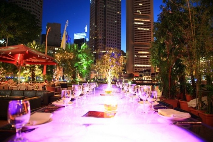 來源: http://blog.wearespaces.com/10-unique-dinner-dance-venues-in-singapore/