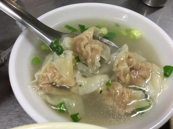 來源: https://www.facebook.com/search/195831773947933/photos-in