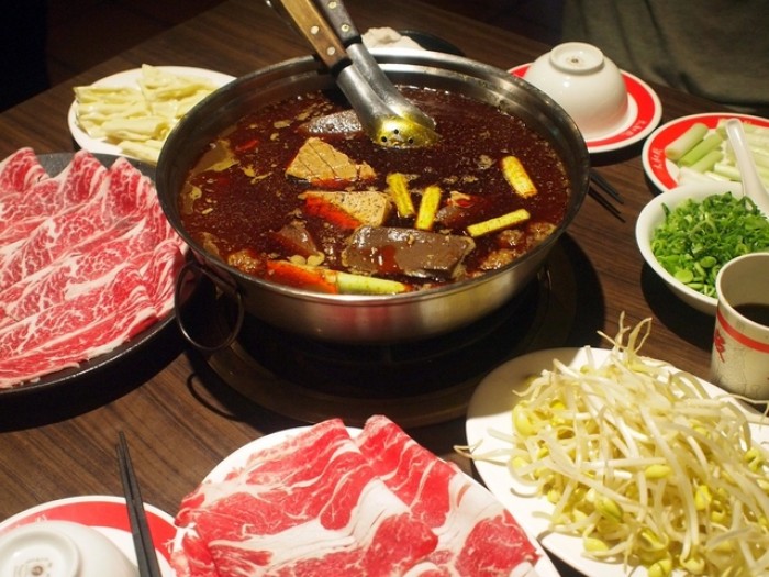 來源: http://blog.xuite.net/kate2008/97060801/57256761-%E5%A4%AA%E5%92%8C%E6%AE%BF%E9%BA%BB%E8%BE%A3%E9%8D%8B%E3%80%82%E9%BA%BB%E8%BE%A3%E9%8D%8B%E7%95%8C%E5%A4%A7%E8%80%81%EF%BC%8C%E6%88%91%E7%B5%82%E6%96%BC%E5%90%83%E5%88%B0%E4%BD%A0%E4%BA%86%EF%BC%81