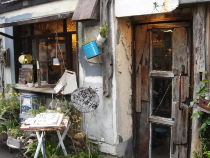 來源: http://cafevorite-tokyo.blog.so-net.ne.jp/2011-04-19-1