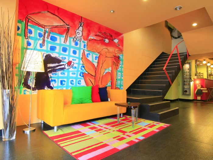 來源: https://www.agoda.com/zh-tw/hwa-hong-hotel/hotel/kaohsiung-tw.html