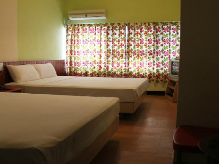來源: https://www.agoda.com/zh-tw/hwa-hong-hotel/hotel/kaohsiung-tw.html