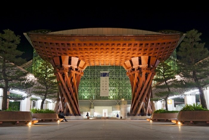 來源: http://en.wikipedia.org/wiki/Kanazawa_Station