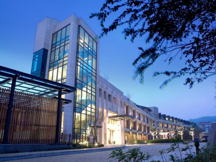 來源: https://www.agoda.com/zh-tw/lakeshore-hotel-hsinchu/hotel/hsinchu-tw.html