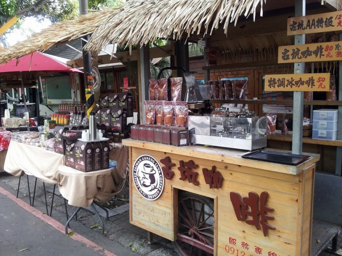 來源: https://www.facebook.com/514367758577688/photos/a.514408105240320.136484.514367758577688/1271538572860599/?type=3&theater