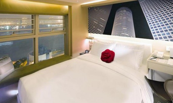 來源: https://www.agoda.com/zh-tw/butterfly-on-waterfront-boutique-hotel/hotel/hong-kong-hk.html?CID=1749121