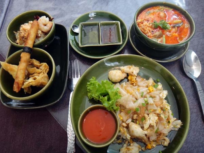來源: http://www.thaifoodwriter.com/blog-entry-1591.html