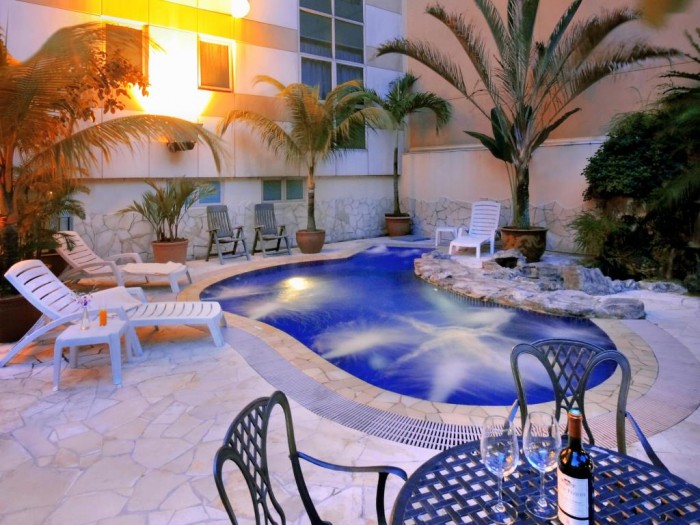 來源: https://www.agoda.com/zh-tw/hotel-bencoolen/hotel/singapore-sg.html?CID=1749121