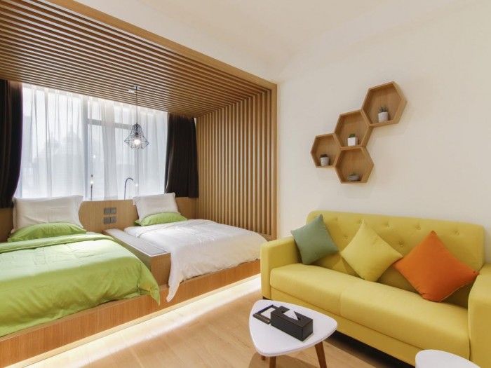 來源: https://www.agoda.com/zh-tw/tujia-sweetome-boutique-apartment-shanghai-east-nanjing-road/hotel/shanghai-cn.html?CID=1749121