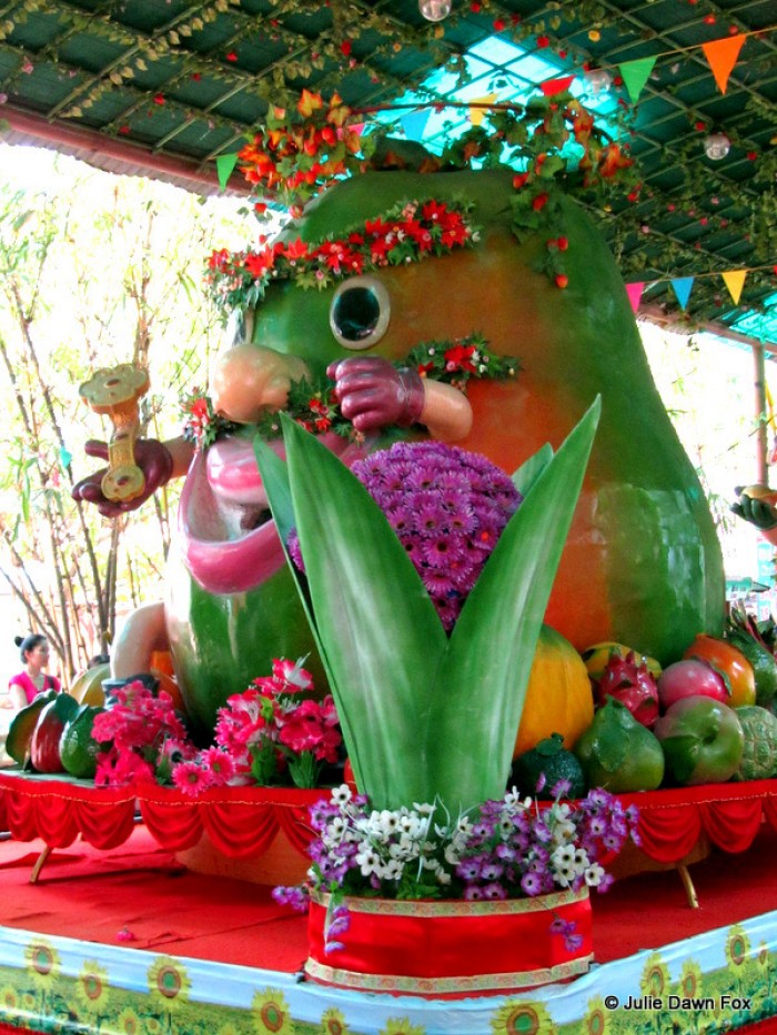 來源: https://juliedawnfoxphotography.wordpress.com/2012/11/22/weekly-photo-challenge-green-on-parade/vietnam-aug-2012-285/