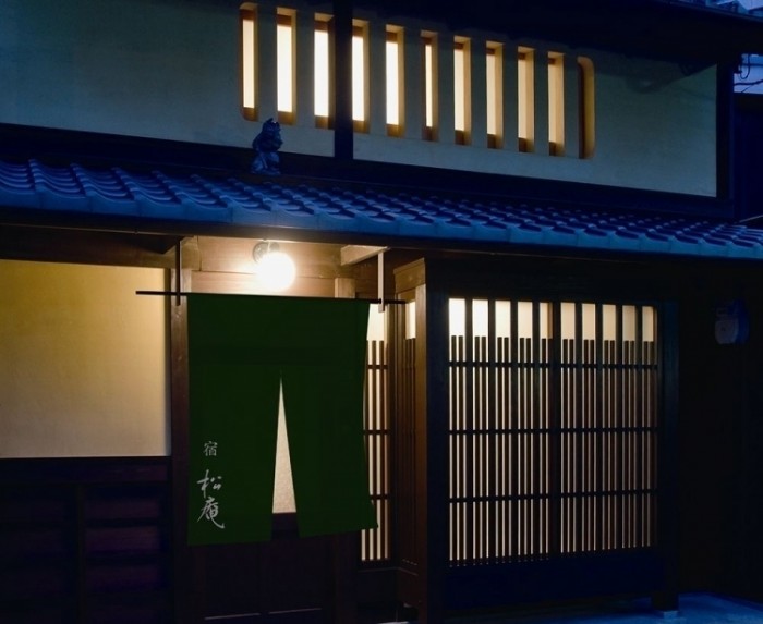 來源: https://travelbook.com.tw/b64r/aHR0cDovL2NrLmpwLmFwLnZhbHVlY29tbWVyY2UuY29tL3NlcnZsZXQvcmVmZXJyYWw%2Fc2lkPTMxNTc1NjgmcGlkPTg4Mjk1NzM0MiZ2Y191cmw9aHR0cCUzQSUyRiUyRnd3dy5leHBlZGlhLmNvLmpwJTJGS3lvdG8tSG90ZWxzLVNIT1VBTi5oODc2MTU3Mi5Ib3RlbC1JbmZvcm1hdGlvbiUzRmVhcGlkJTNEMC0yOCUyNmFmZmNpZCUzRGpwLm5ldHdvcmsudmFsdWVjb21tZXJjZS5nZW5lcmFsX215bGluaw%3D%3D