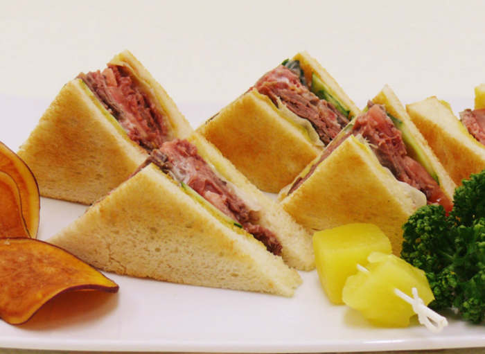 來源: https://www.facebook.com/TheSandwichHouse55/photos_stream