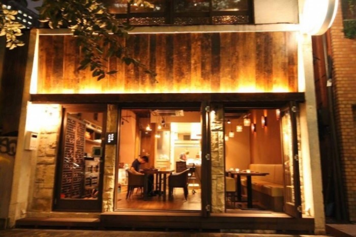 來源: https://www.facebook.com/hiroo1410/photos/pb.634951159935280.-2207520000.1453796139./672511016179294/?type=3&theater