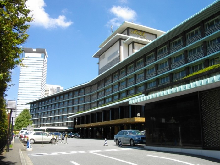 來源: https://ja.wikipedia.org/wiki/%E3%83%9B%E3%83%86%E3%83%AB%E3%82%AA%E3%83%BC%E3%82%AF%E3%83%A9%E6%9D%B1%E4%BA%AC