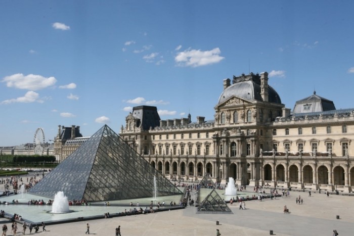 來源: http://yuki-yuki-snow.blogspot.jp/2010/10/paris-was-up-to-expectations-but-had.html