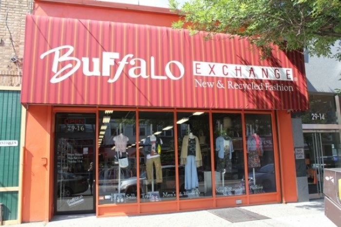 來源: http://queens.brownstoner.com/2013/08/buffalo-exchange-opens-in-astoria/