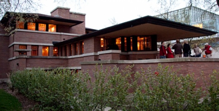 來源: http://www.flwright.org/visit/robiehousefacilityrental