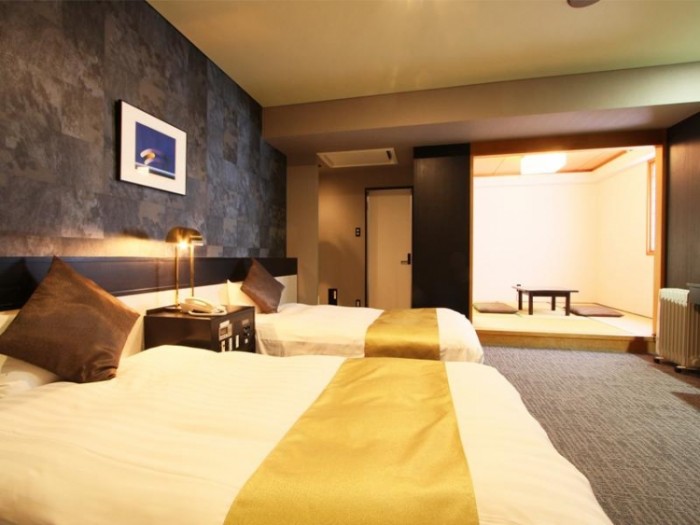 來源: https://travelbook.com.tw/b64r/aHR0cDovL3J1cnVidS50cmF2ZWwvQTAxLzAxLzAxMDMvMDEwMzAxLzAxMjI0MDUvMTU0MEExMi8%3D